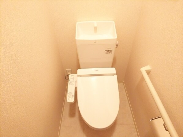 ソフィアコート鳥飼 A棟の物件内観写真